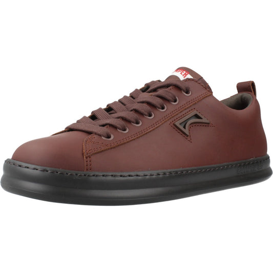 CAMPER RUNNER en color COLA  (1)