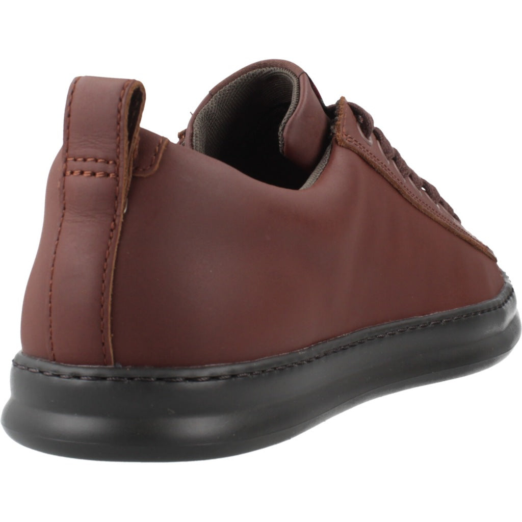 CAMPER RUNNER en color COLA  (3)