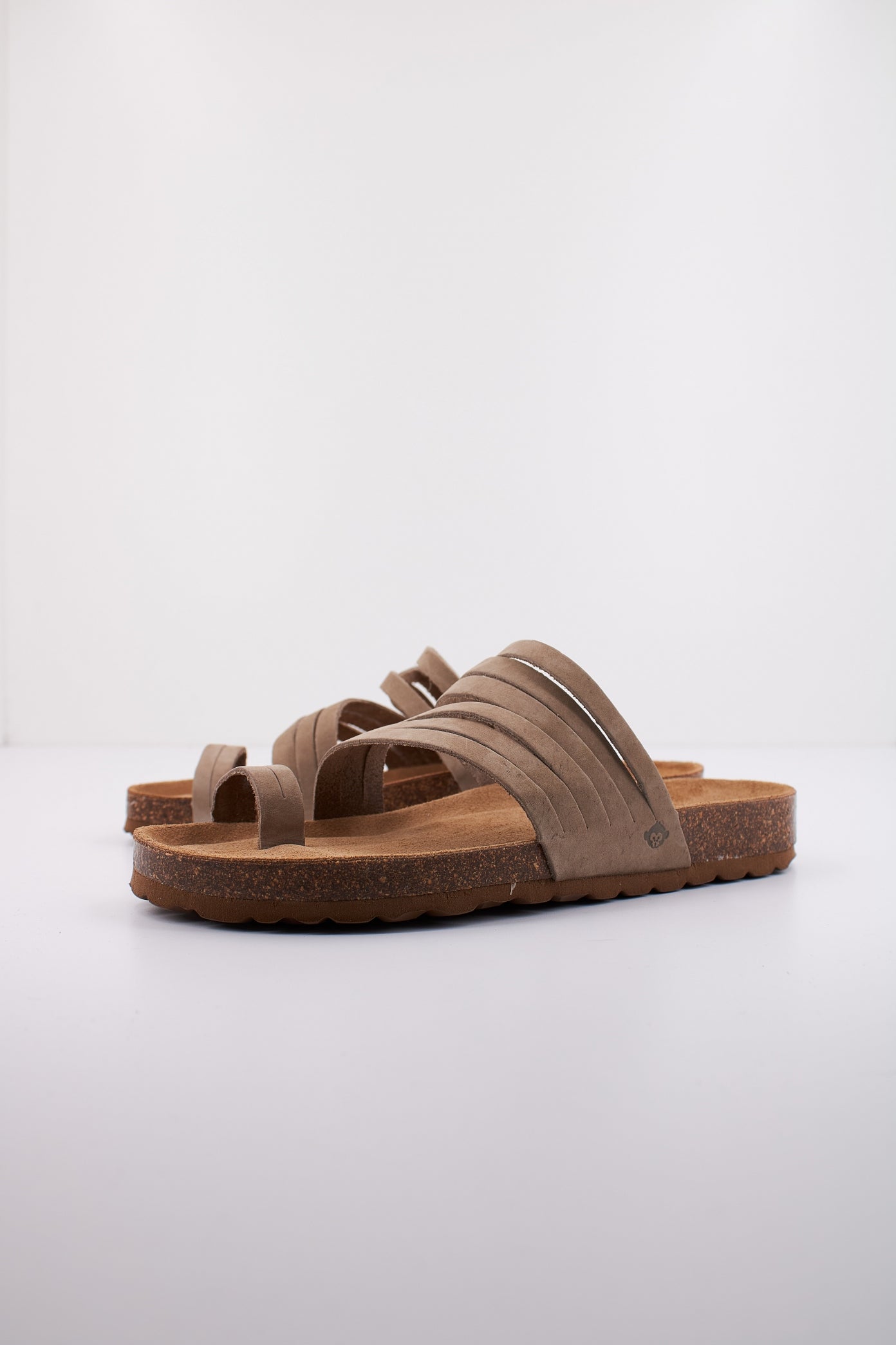 THE HAPPY MONK POMPEYA  en color TAUPE  (2)