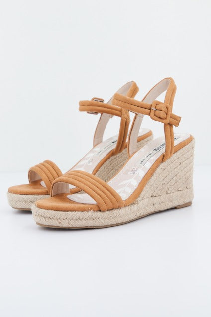 MTNG M en color C  (1)