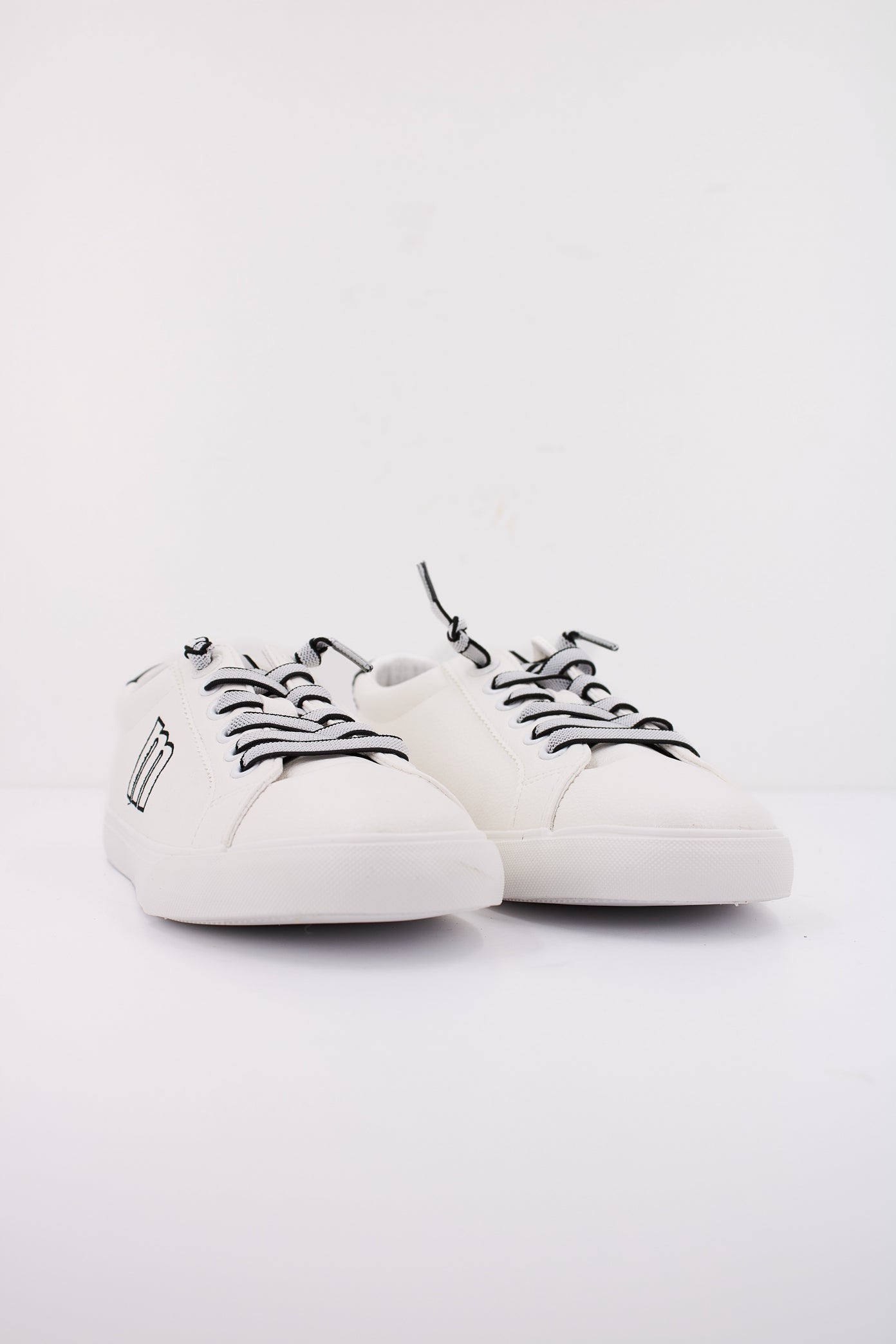 MTNG M  en color C  (2)