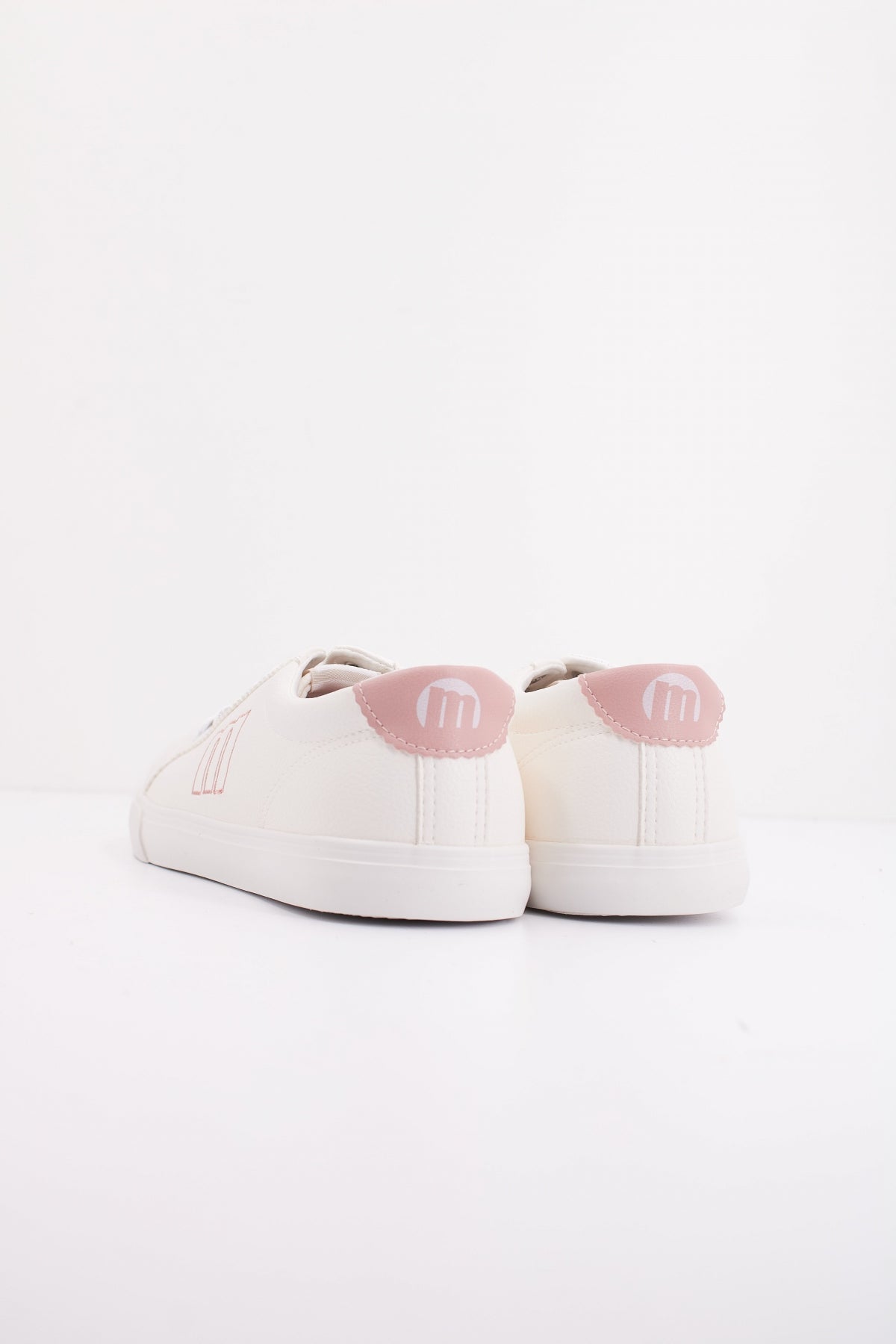 MTNG M  en color C  (4)