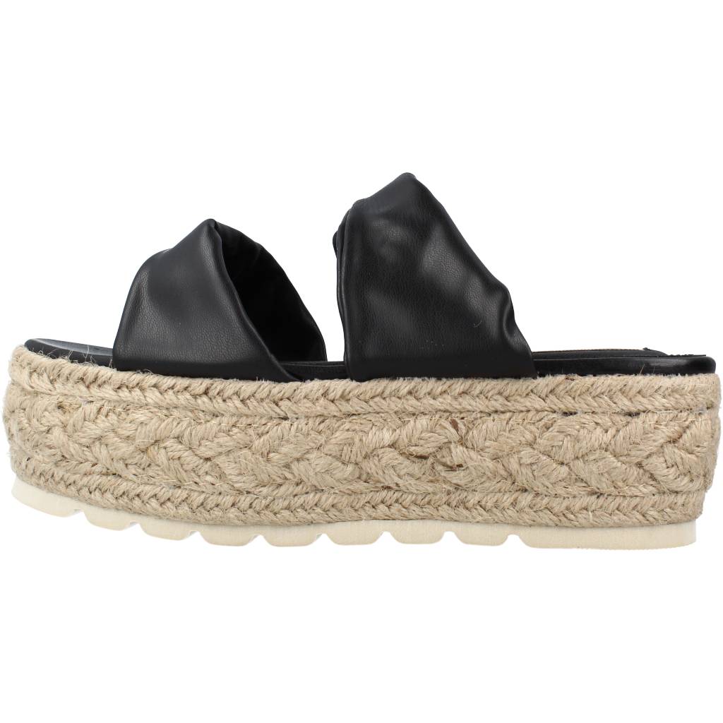 MTNG M en color C  (2)