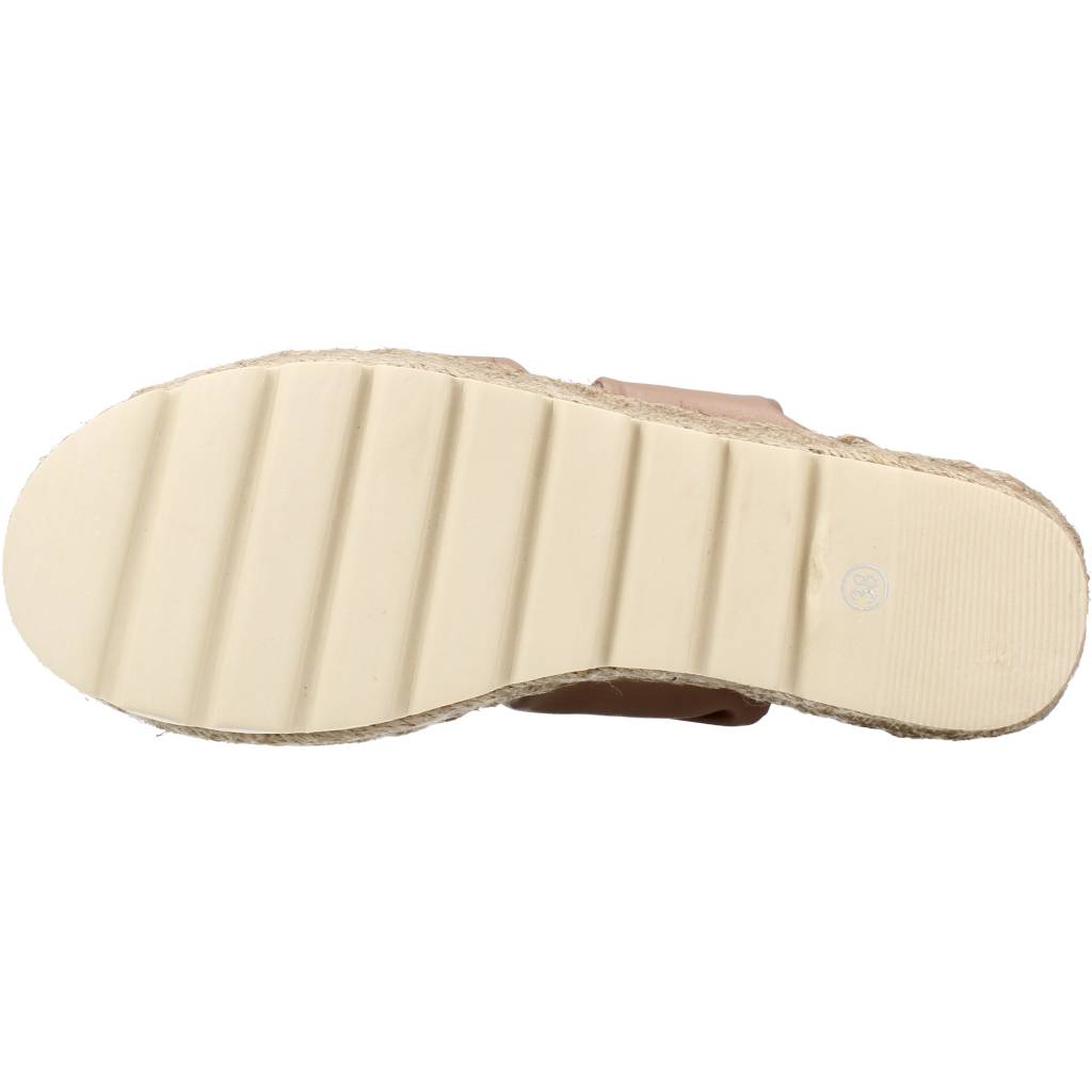 MTNG M en color C  (6)