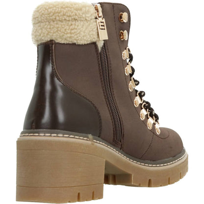 MTNG  DORIS en color C  (3)