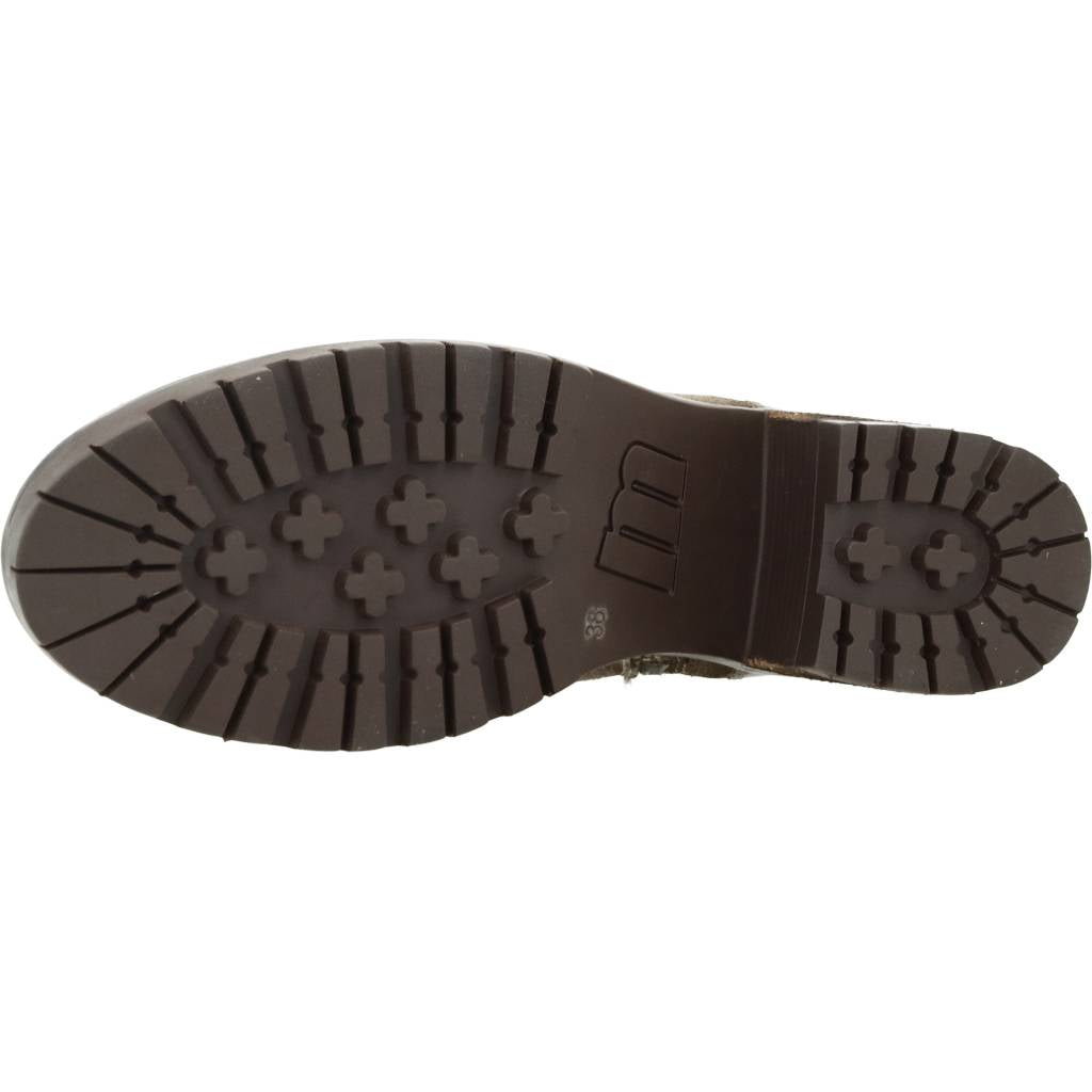 MTNG BOTIN HILL en color C  (6)