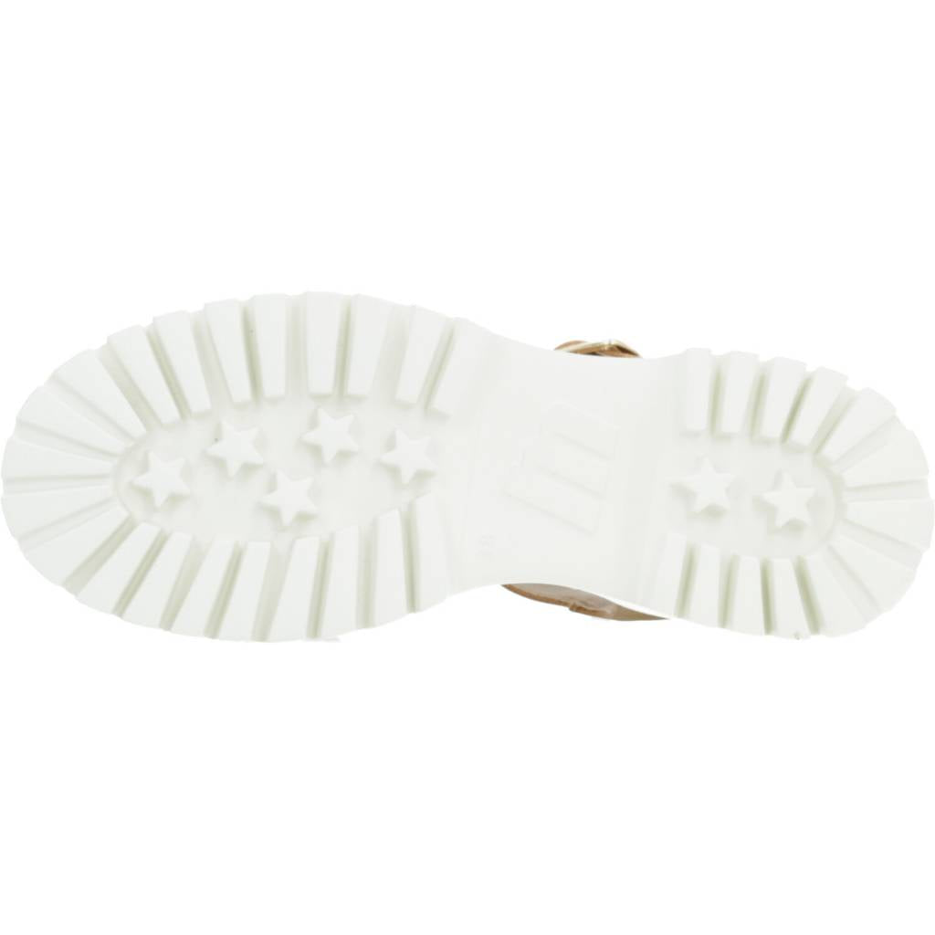 MTNG M en color C  (6)