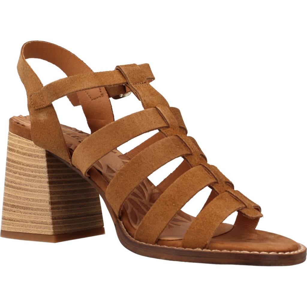 MTNG M  en color C  (5)