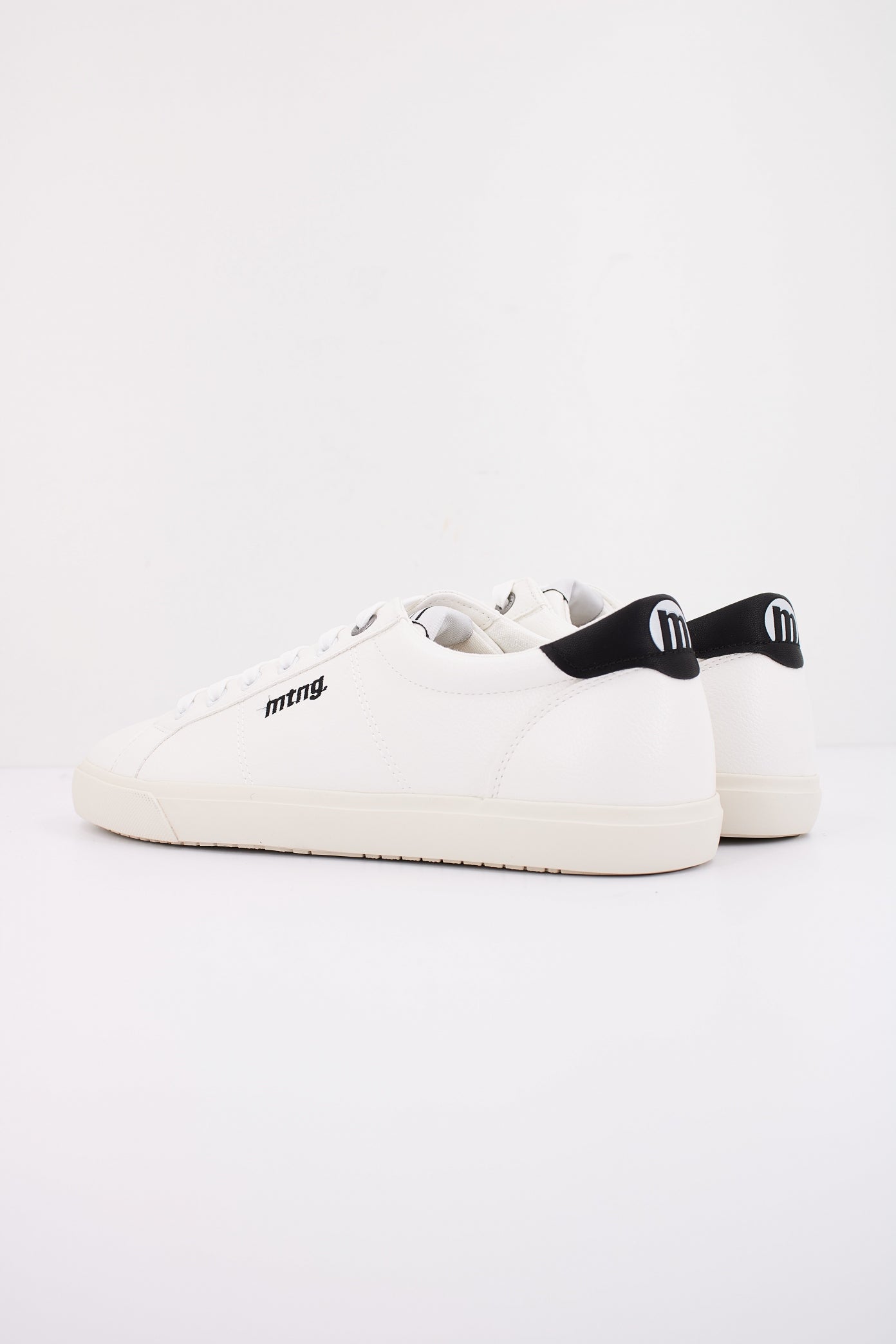 MTNG M en color C  (4)