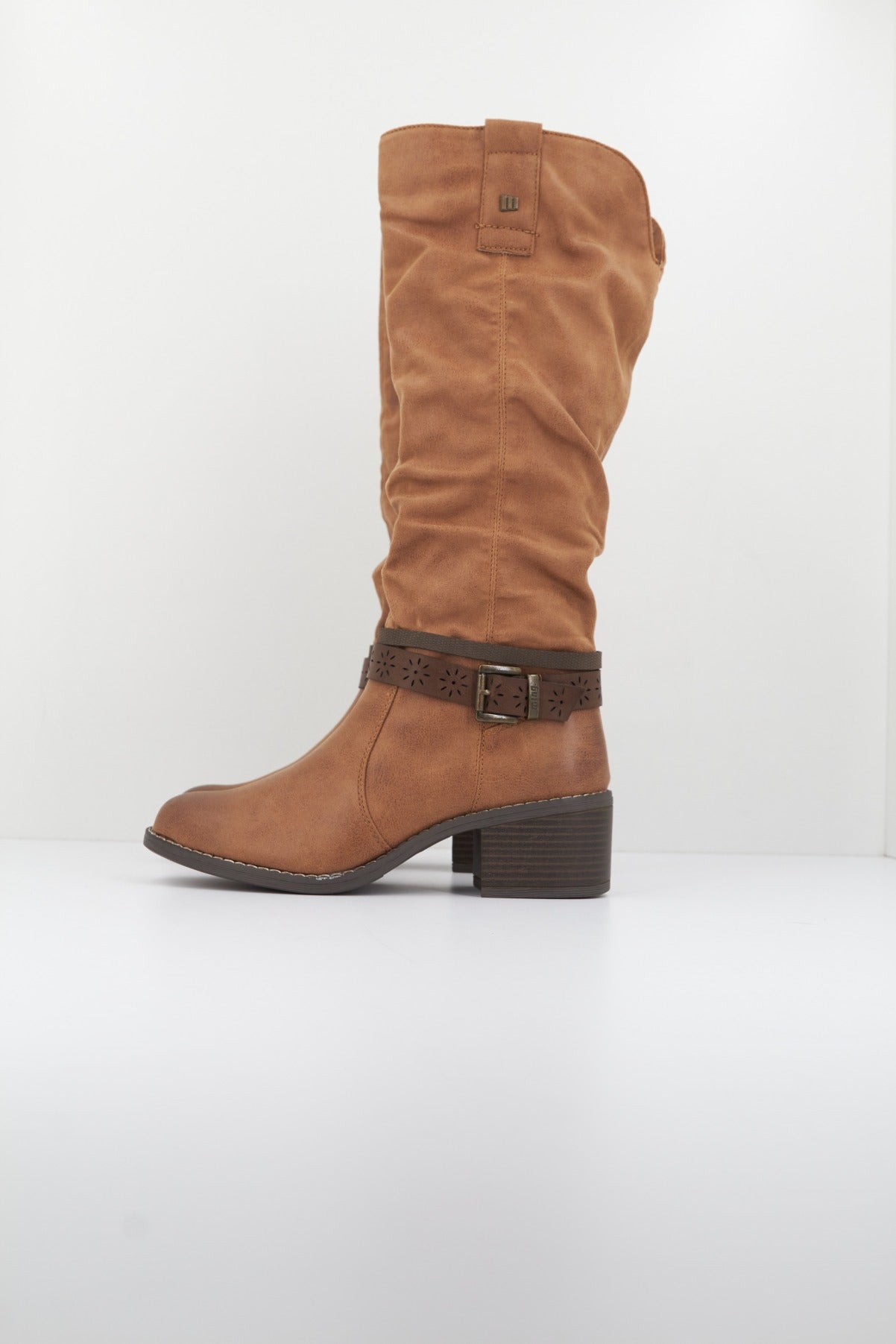 MTNG M en color C  (1)