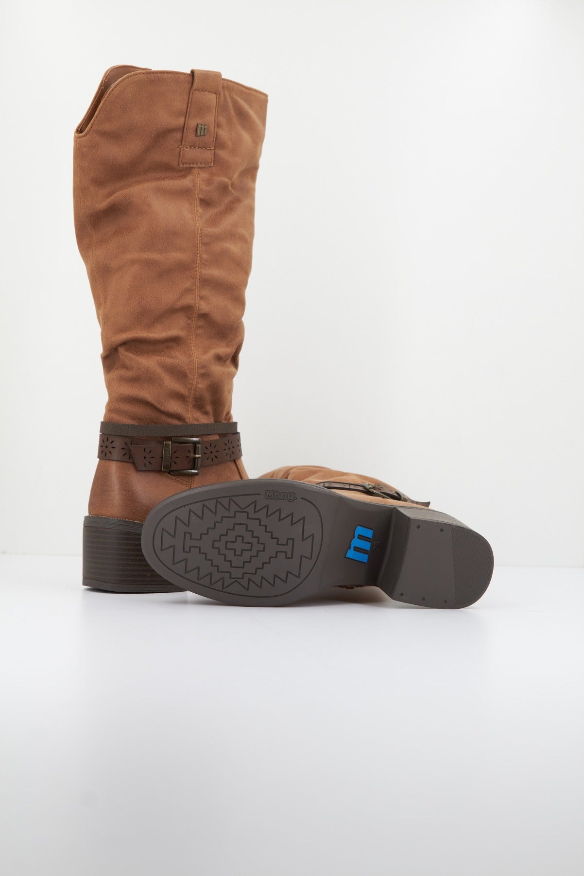 MTNG M en color C  (4)