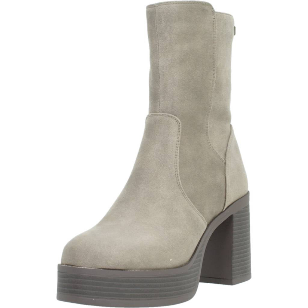 MTNG M en color C  (1)