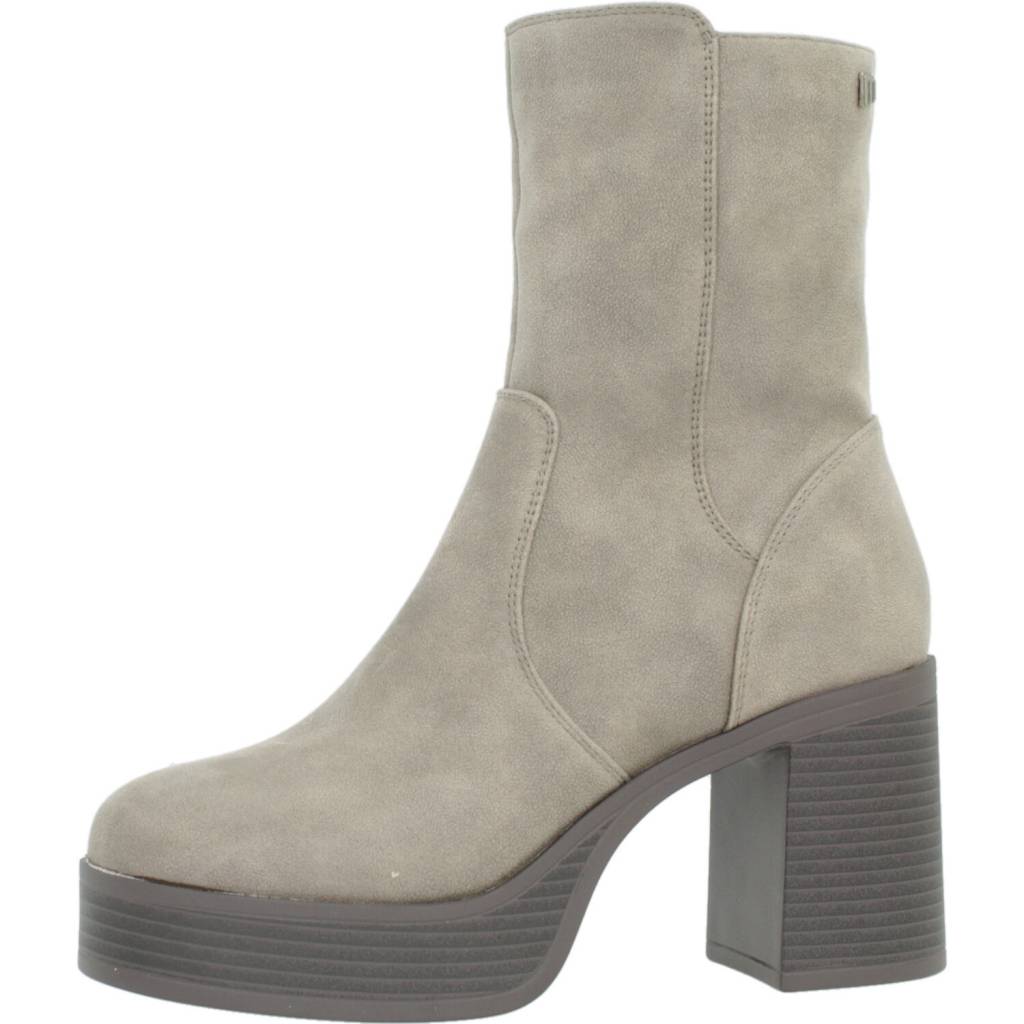 MTNG M en color C  (2)