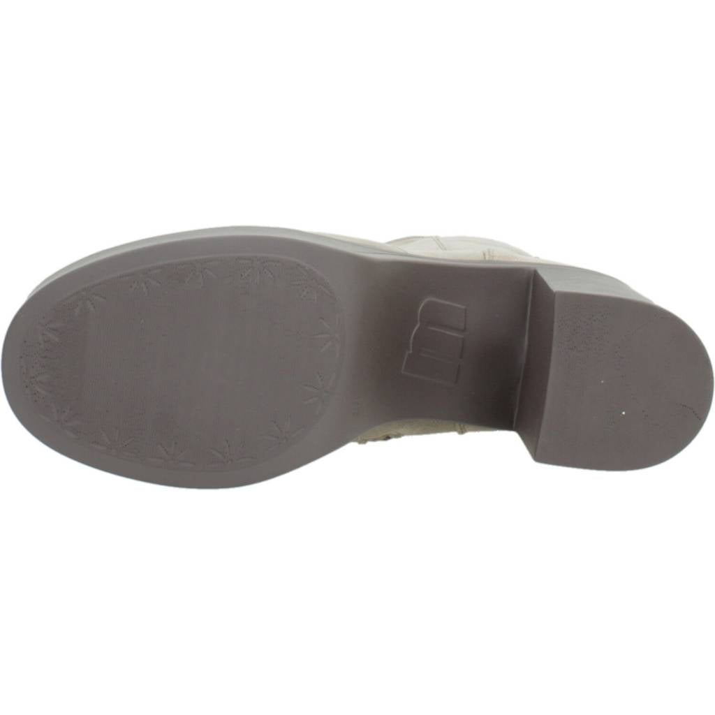 MTNG M en color C  (6)