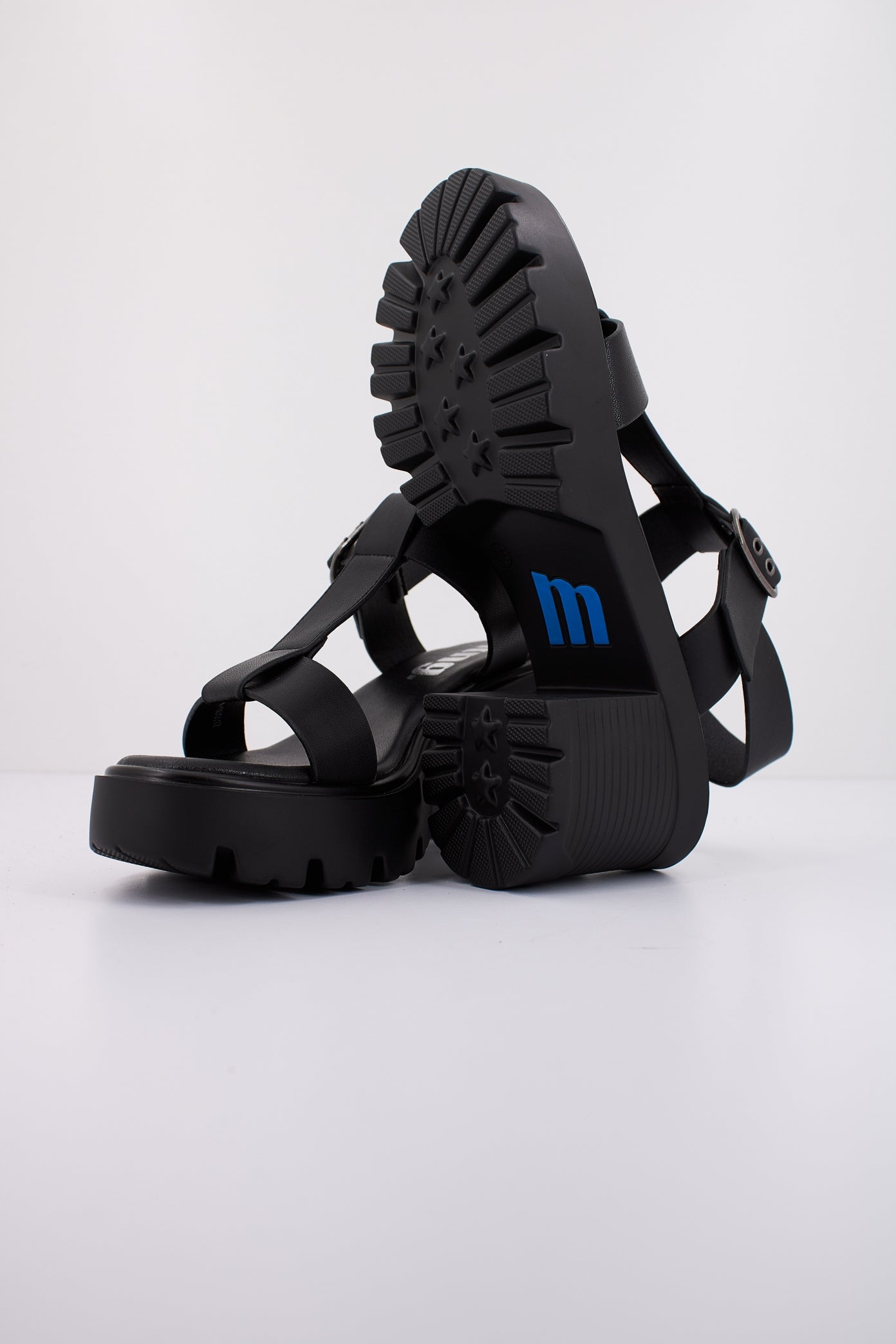 MTNG M  en color C  (4)