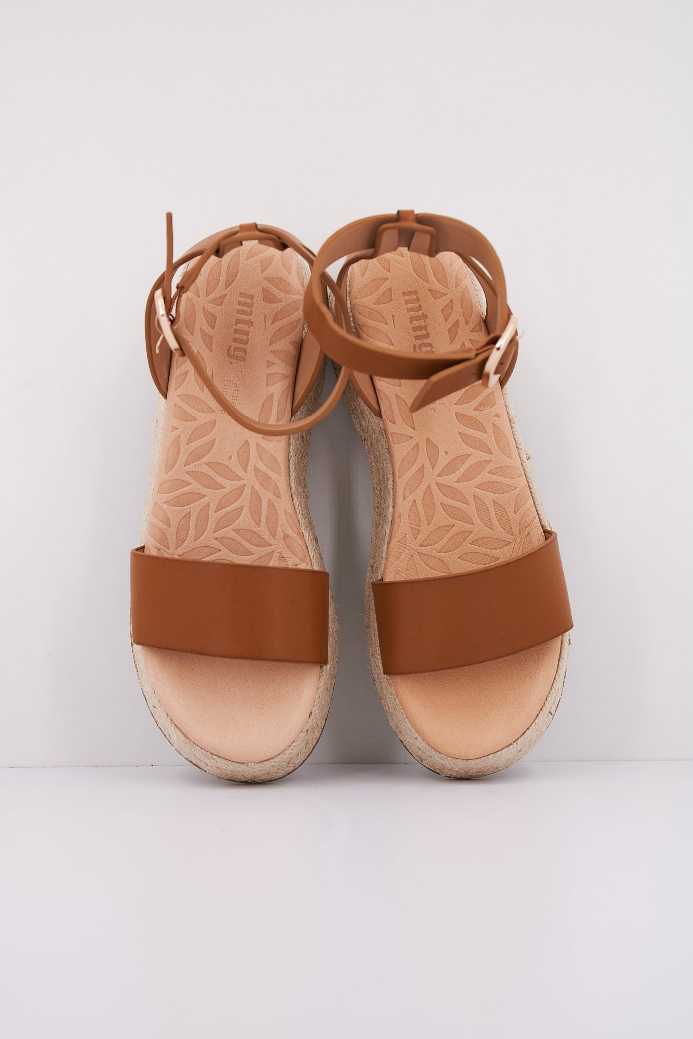 MTNG M en color C  (3)