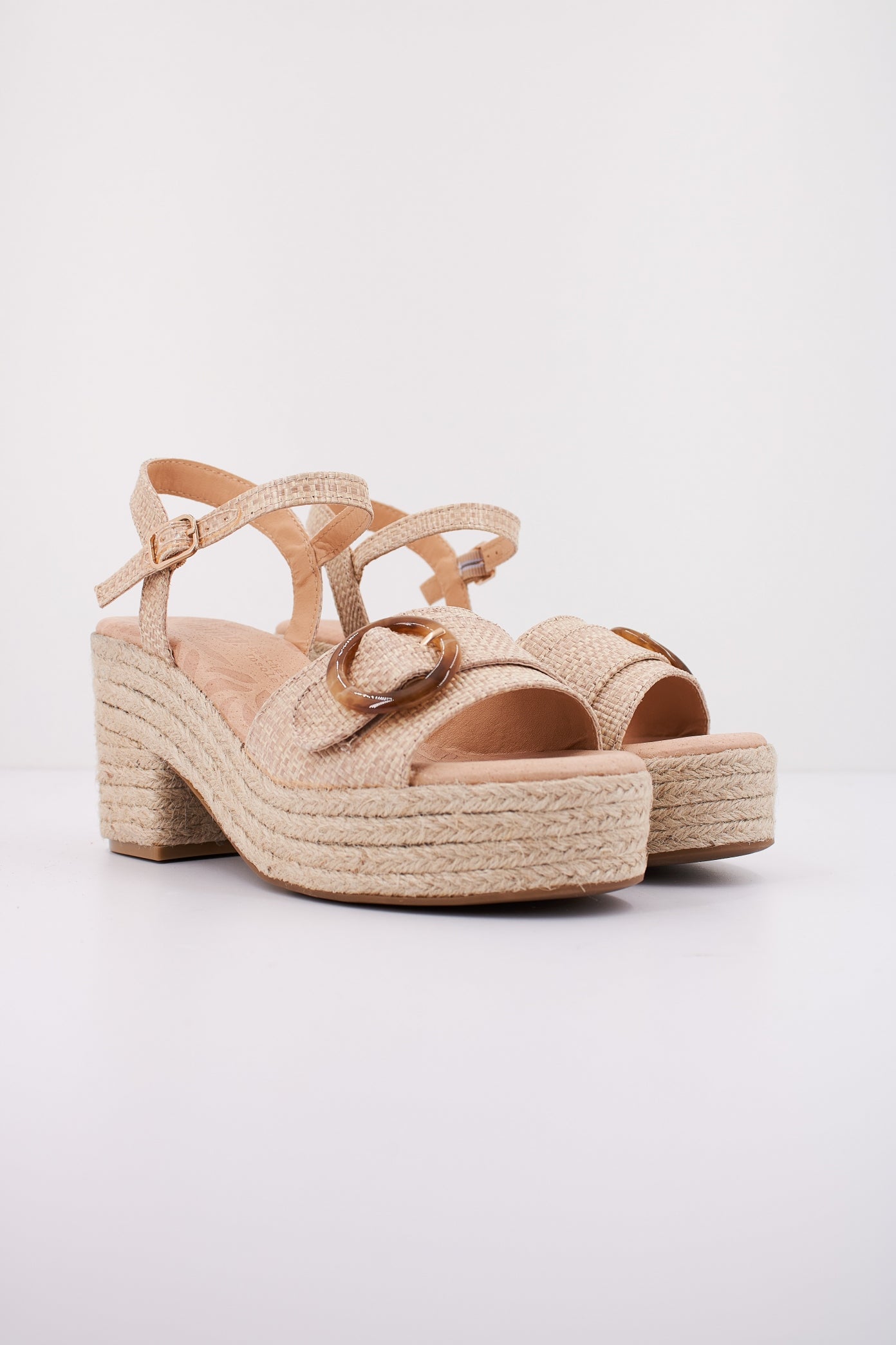 MTNG M en color C  (2)