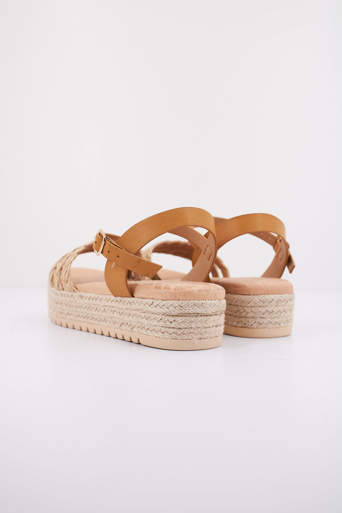 MTNG M en color C  (3)