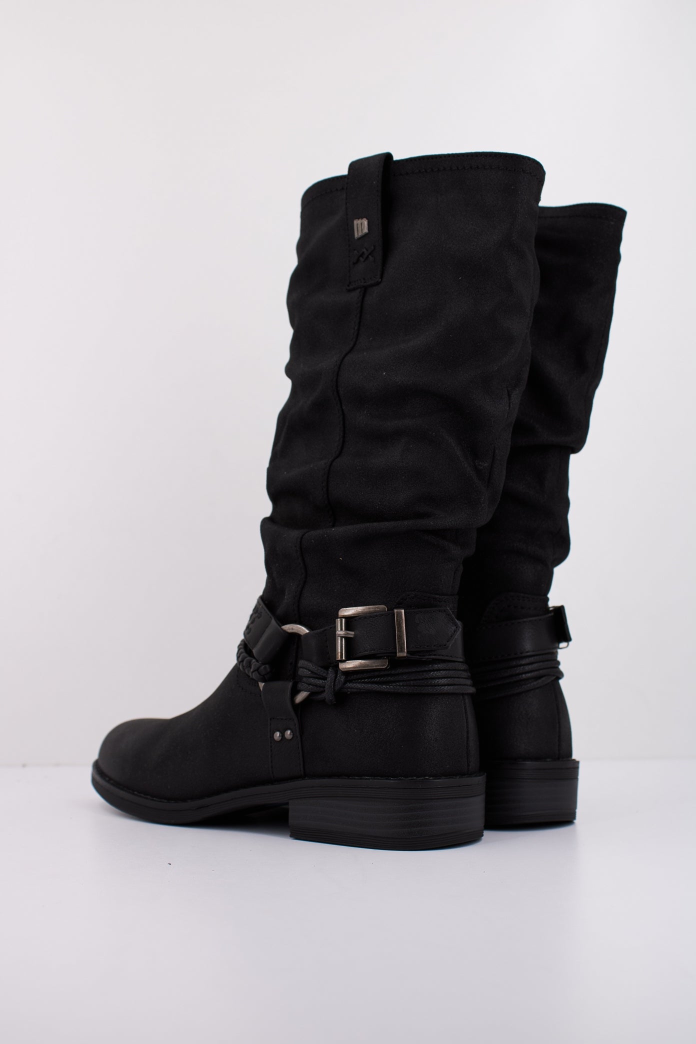 MTNG M  en color C  (4)