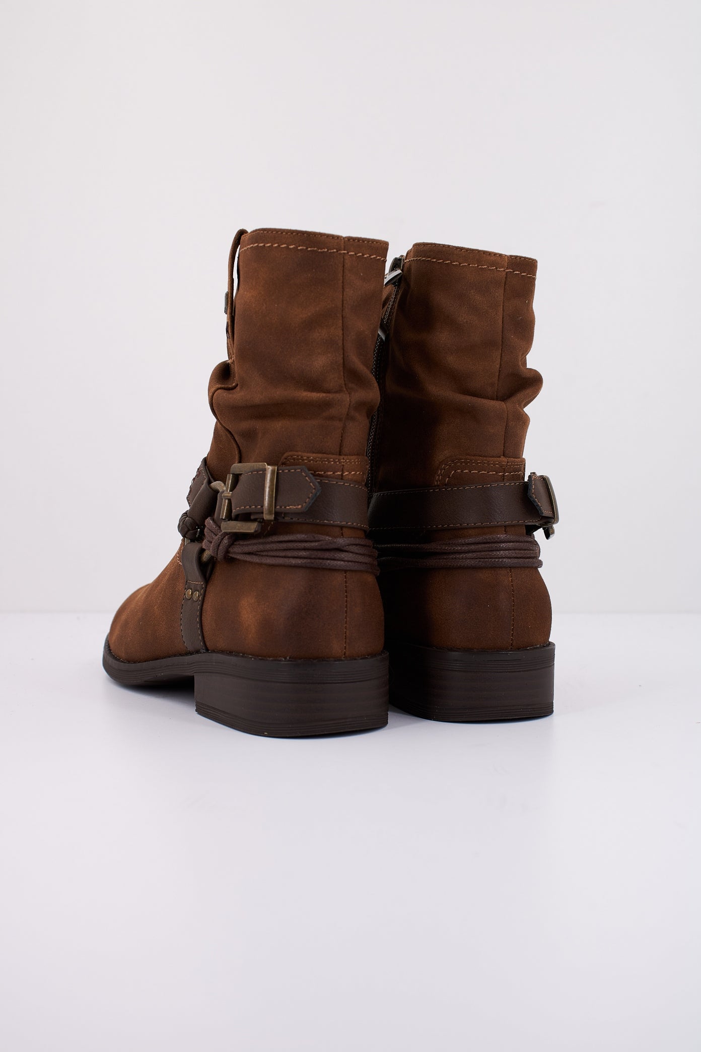 MTNG M  en color C  (4)