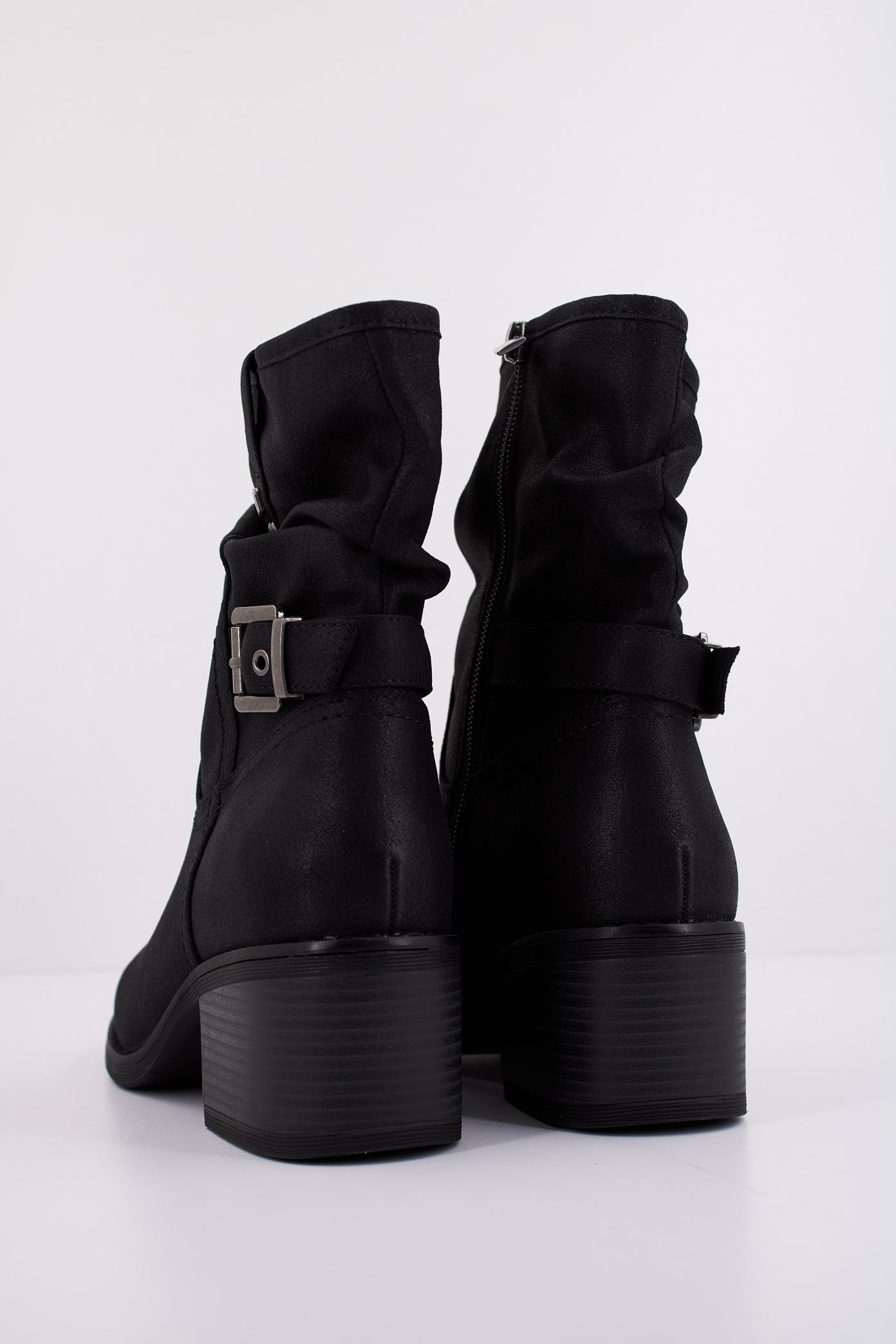 MTNG M en color C  (4)