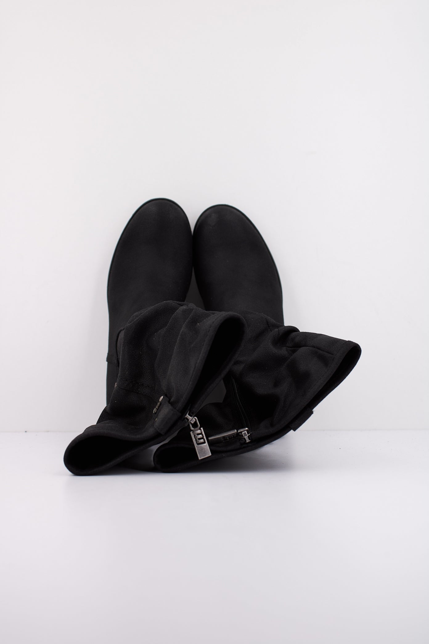 MTNG M  en color C  (3)