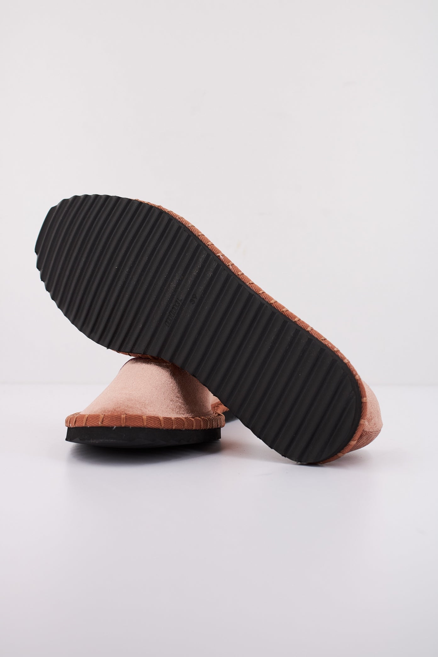 MTNG M en color C  (5)