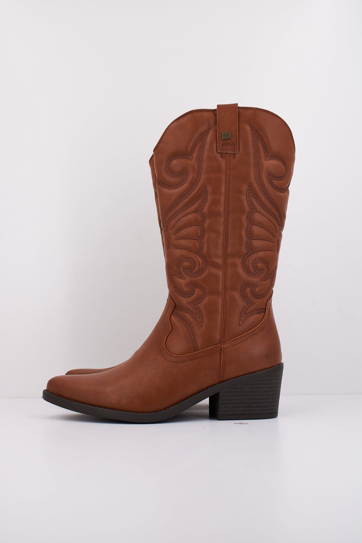 MTNG M en color C  (1)