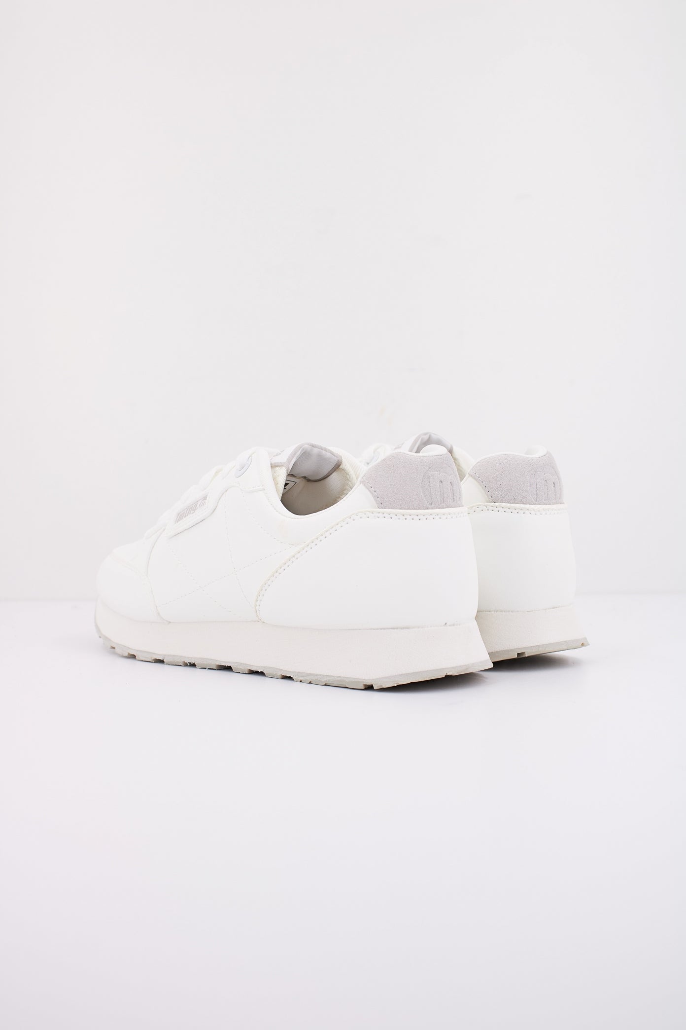 MTNG M en color C  (4)