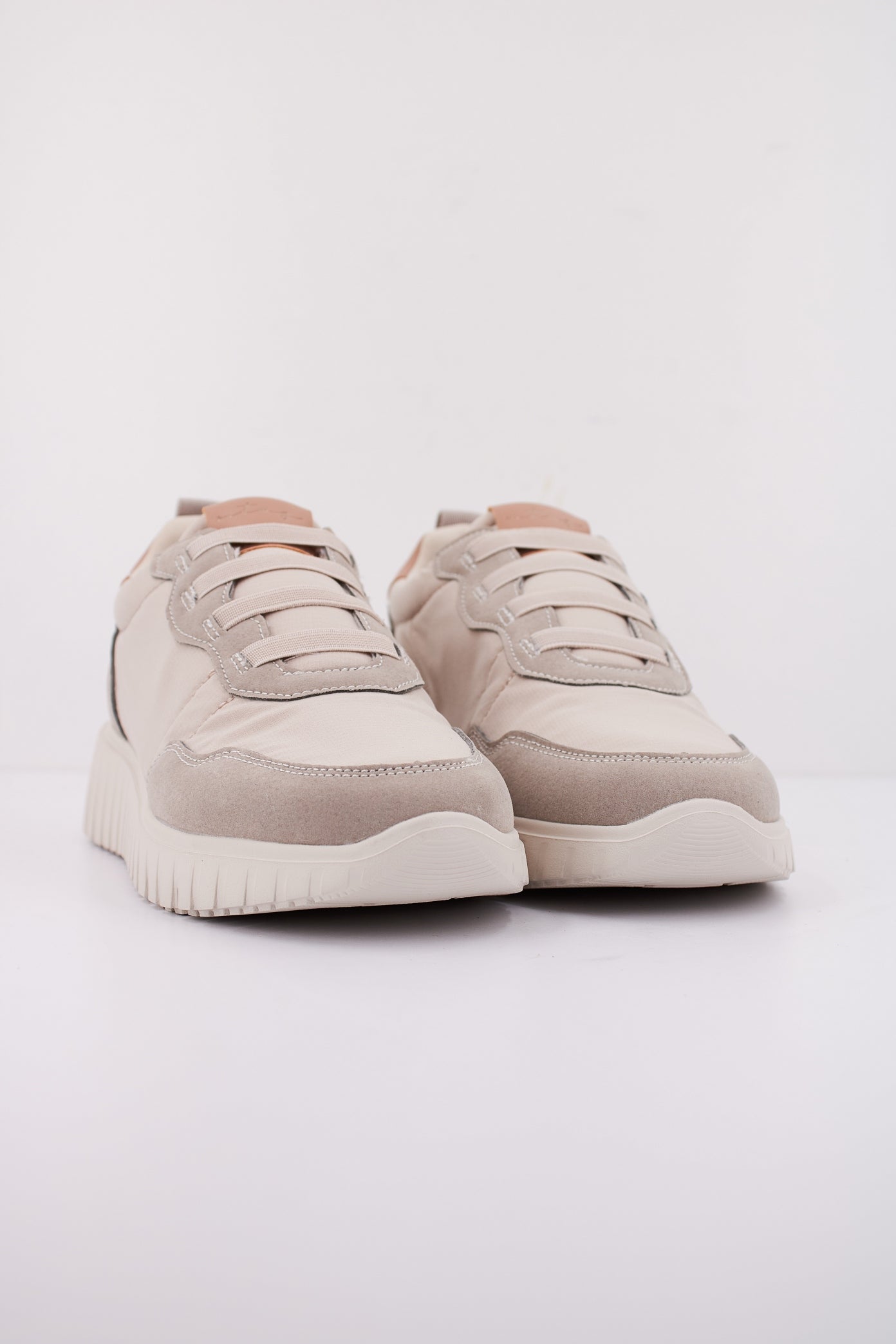 MTNG M en color C  (2)