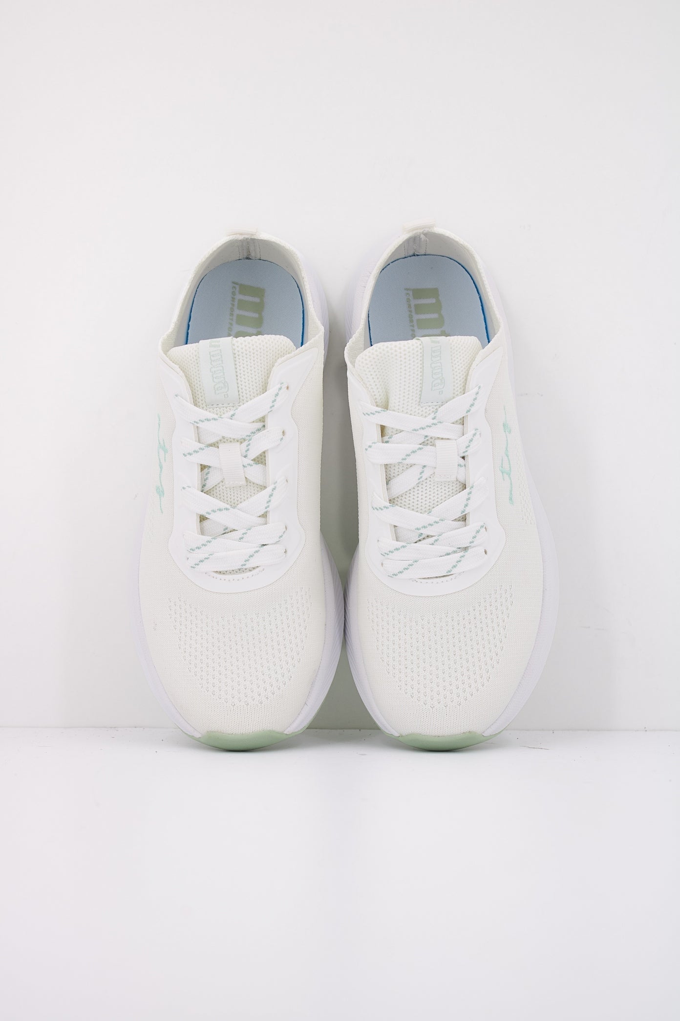 MTNG M en color C  (3)