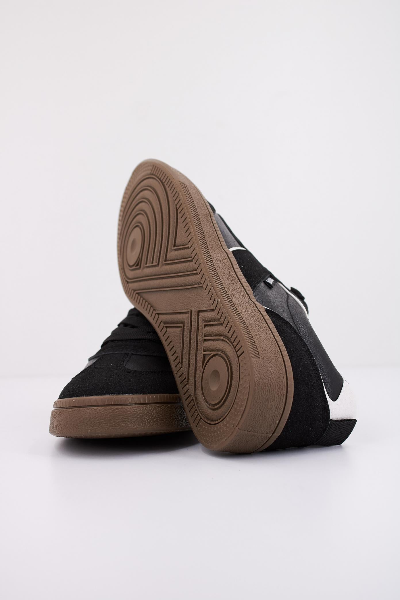 MTNG M  en color C  (5)