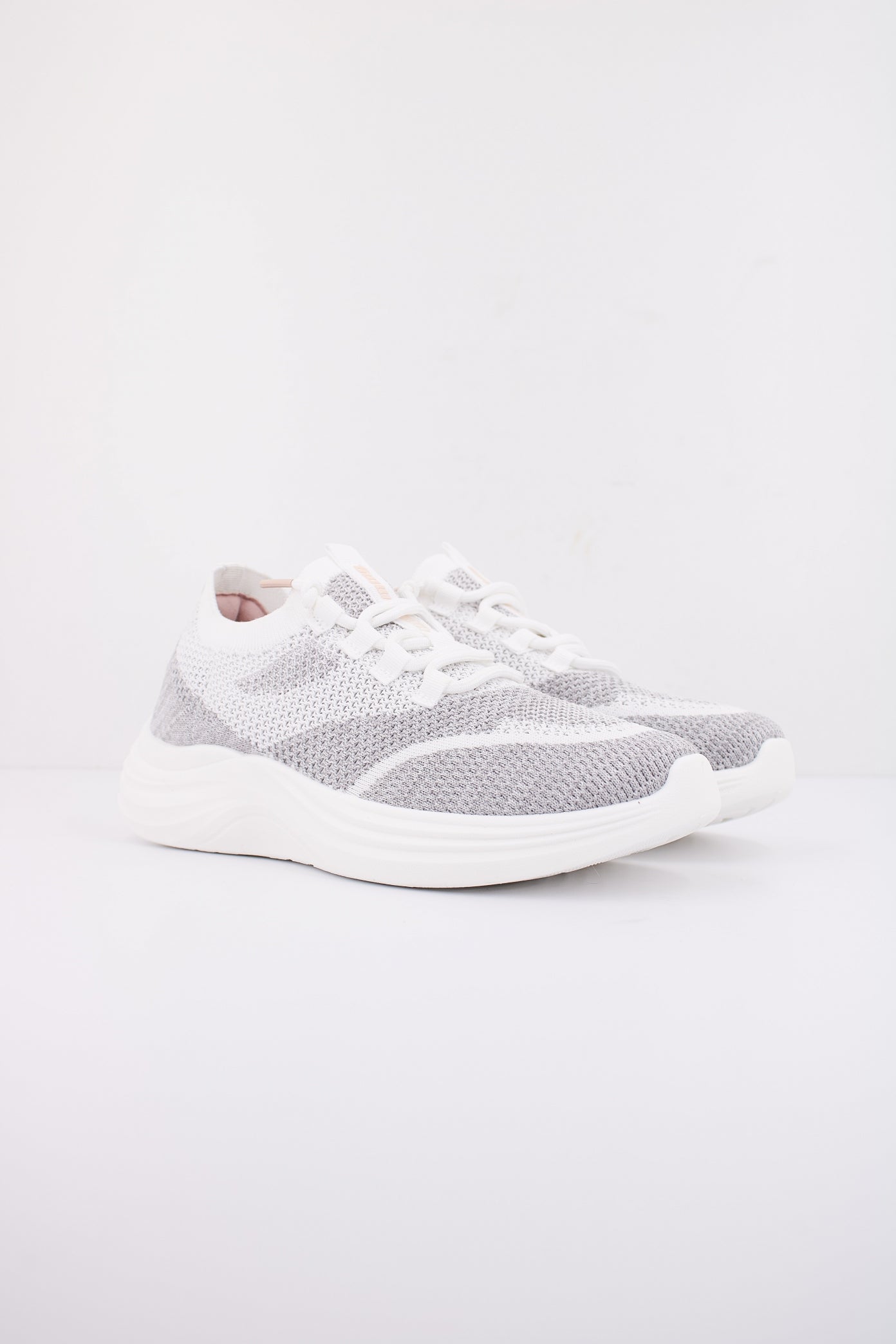 MTNG M  en color C  (2)