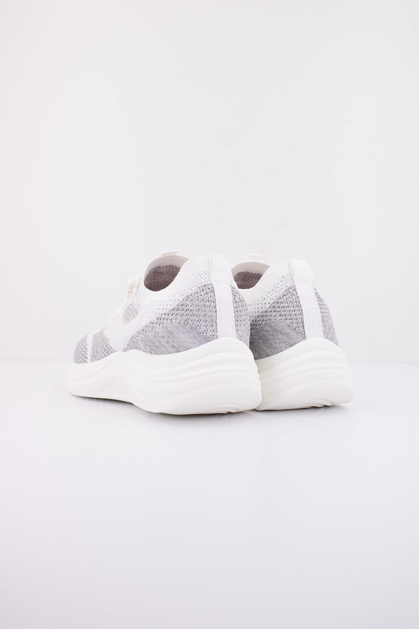 MTNG M  en color C  (4)