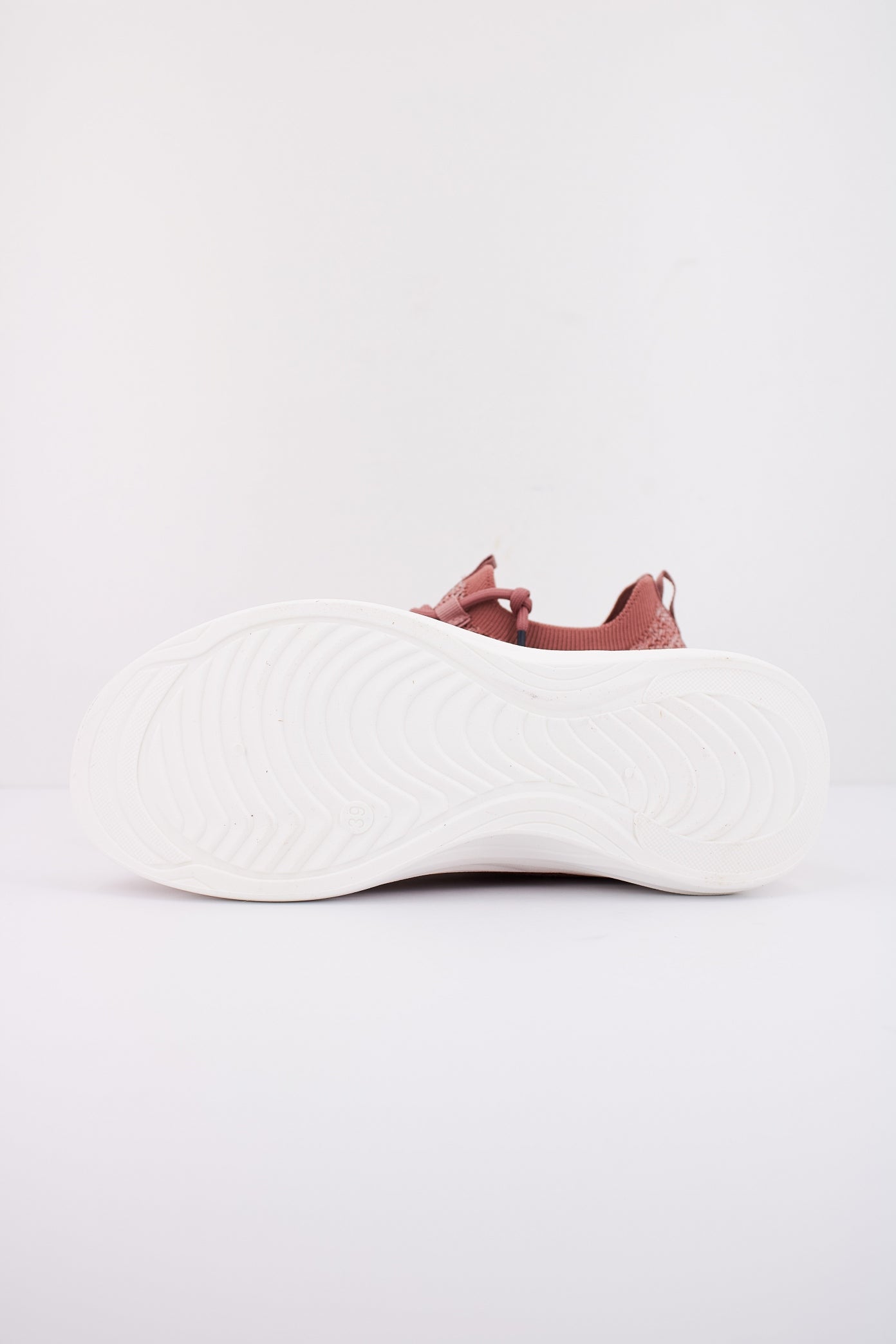 MTNG M  en color C  (5)