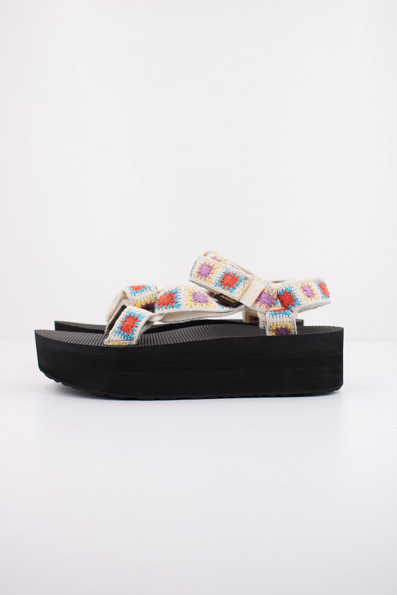 TEVA W FLATFORM UNIVERSAL en color EXP  (1)