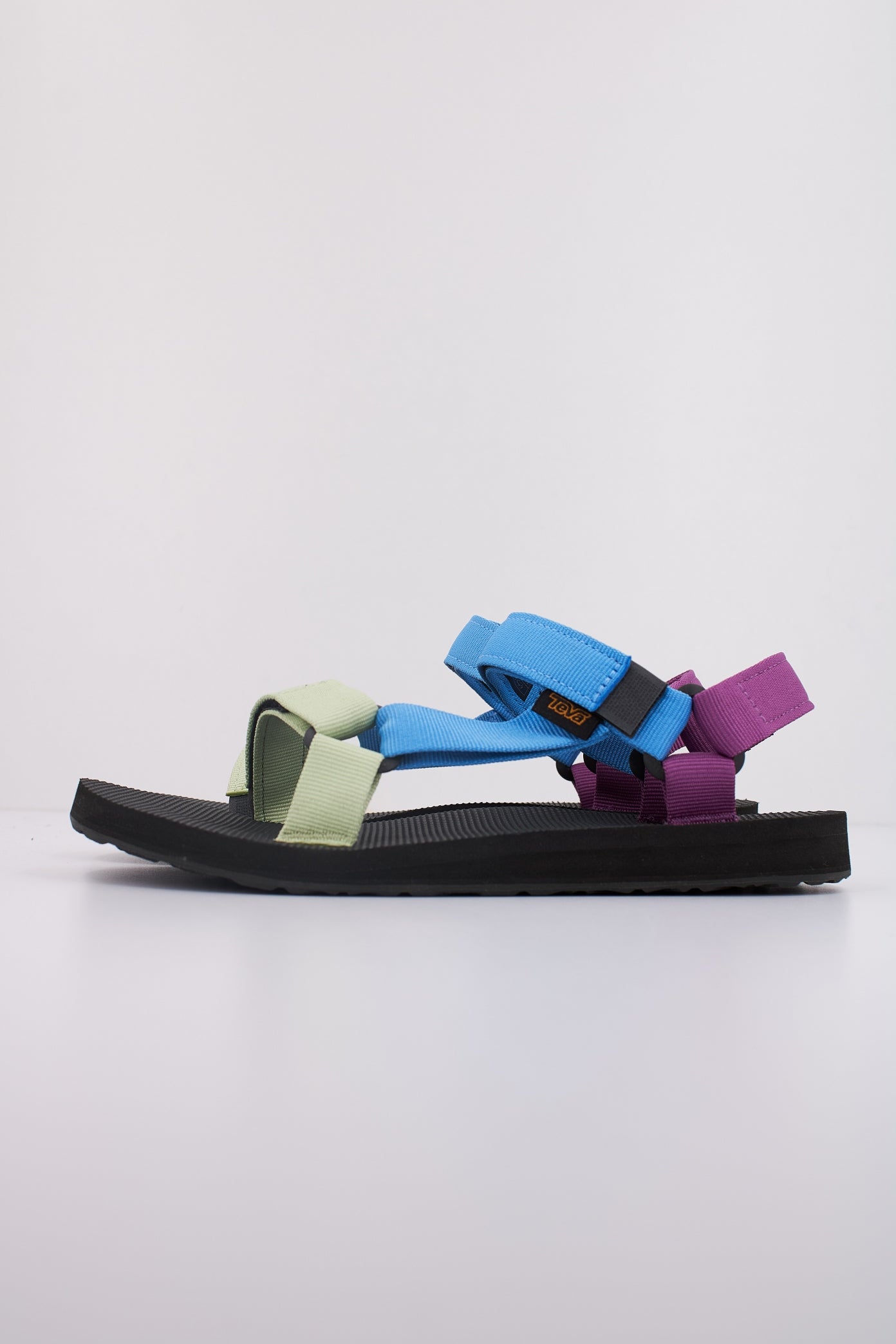 TEVA  W ORIGINAL UNIVERSA en color GWM  (1)