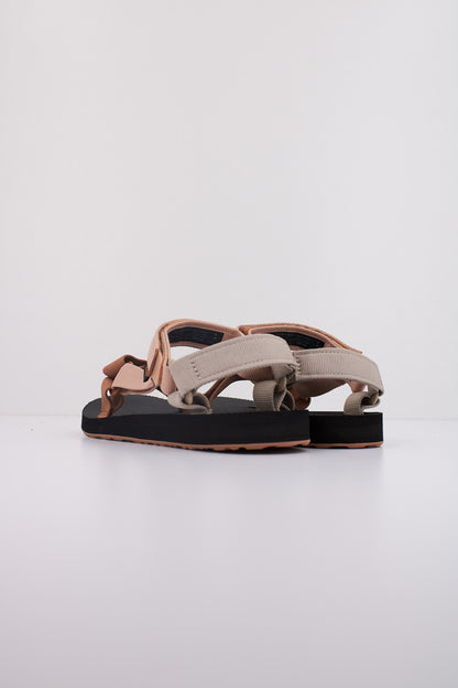 TEVA  W ORIGINAL UNIVERSA en color MSR  (4)