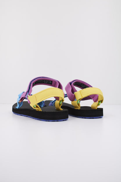 TEVA  W ORIGINAL UNIVERSA en color PSMT  (3)