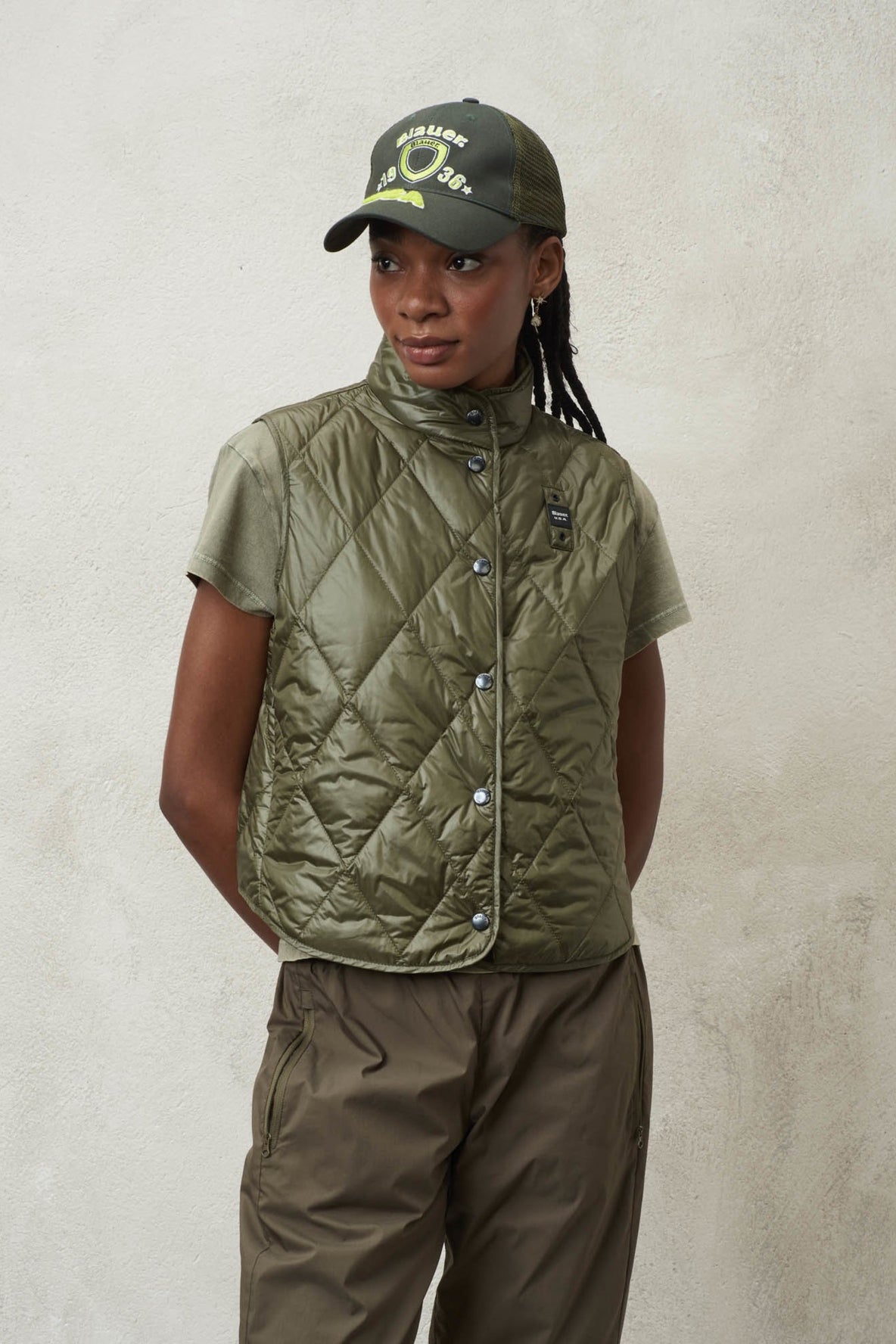 BLAUER SMANICATI IMBOTTITO  en color   (1)