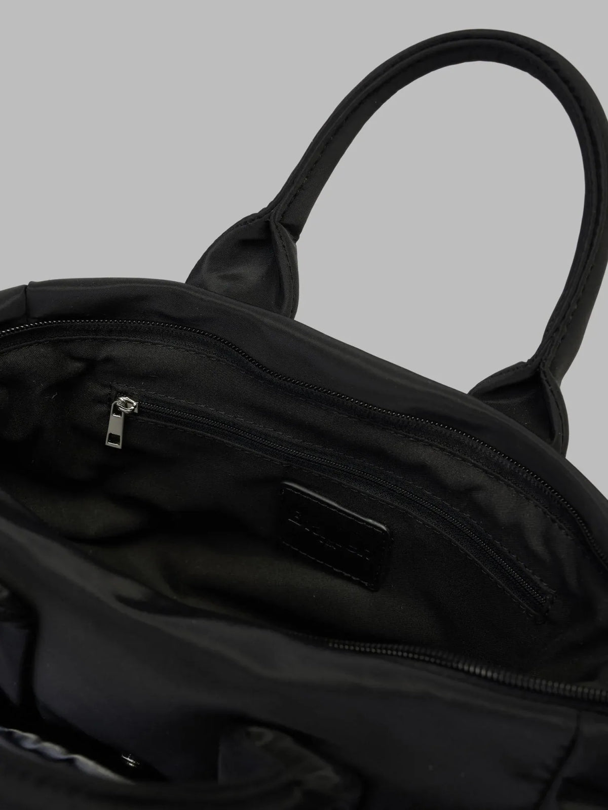 BLAUER POLYESTER NYLON TOTE en color BLK  (2)