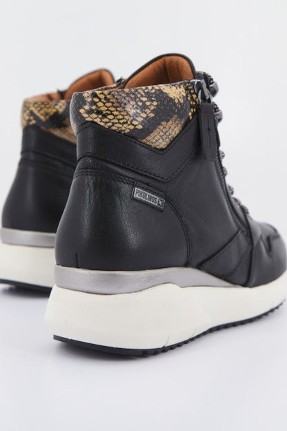 PIKOLINOS WZ C en color BLACK  (3)