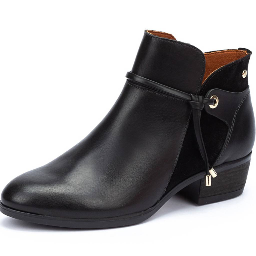 PIKOLINOS WU  en color BLACK  (1)