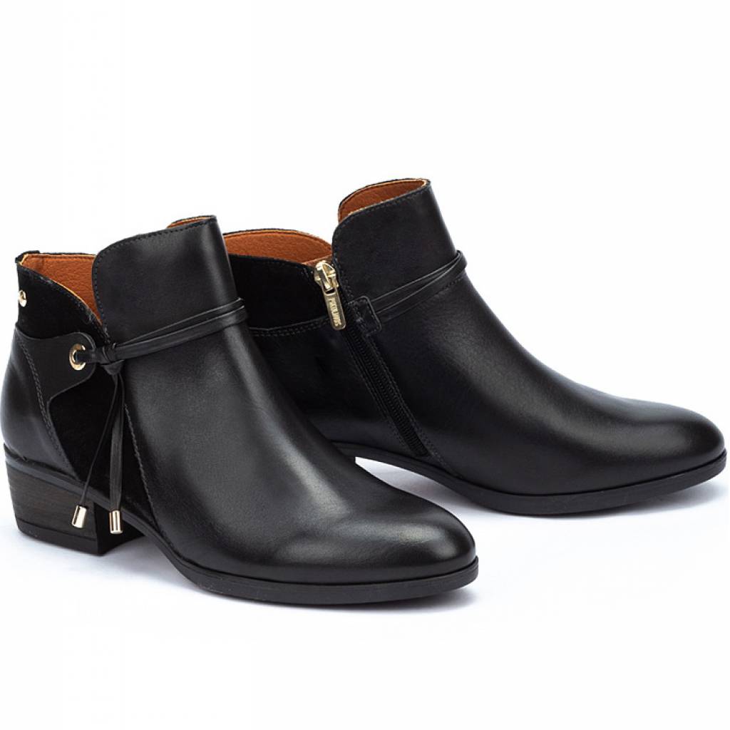 PIKOLINOS WU  en color BLACK  (6)