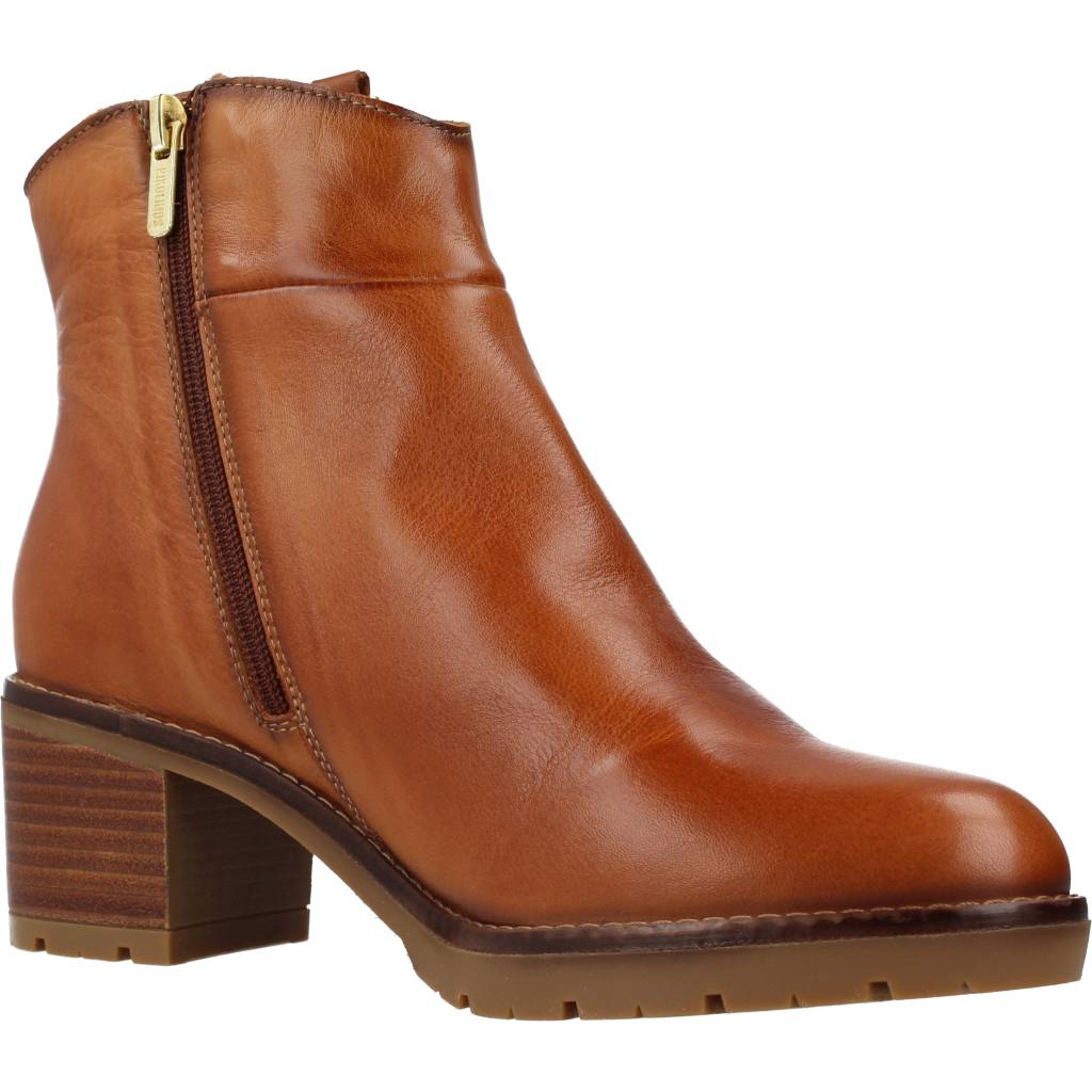 PIKOLINOS WH  en color BRANDY  (5)