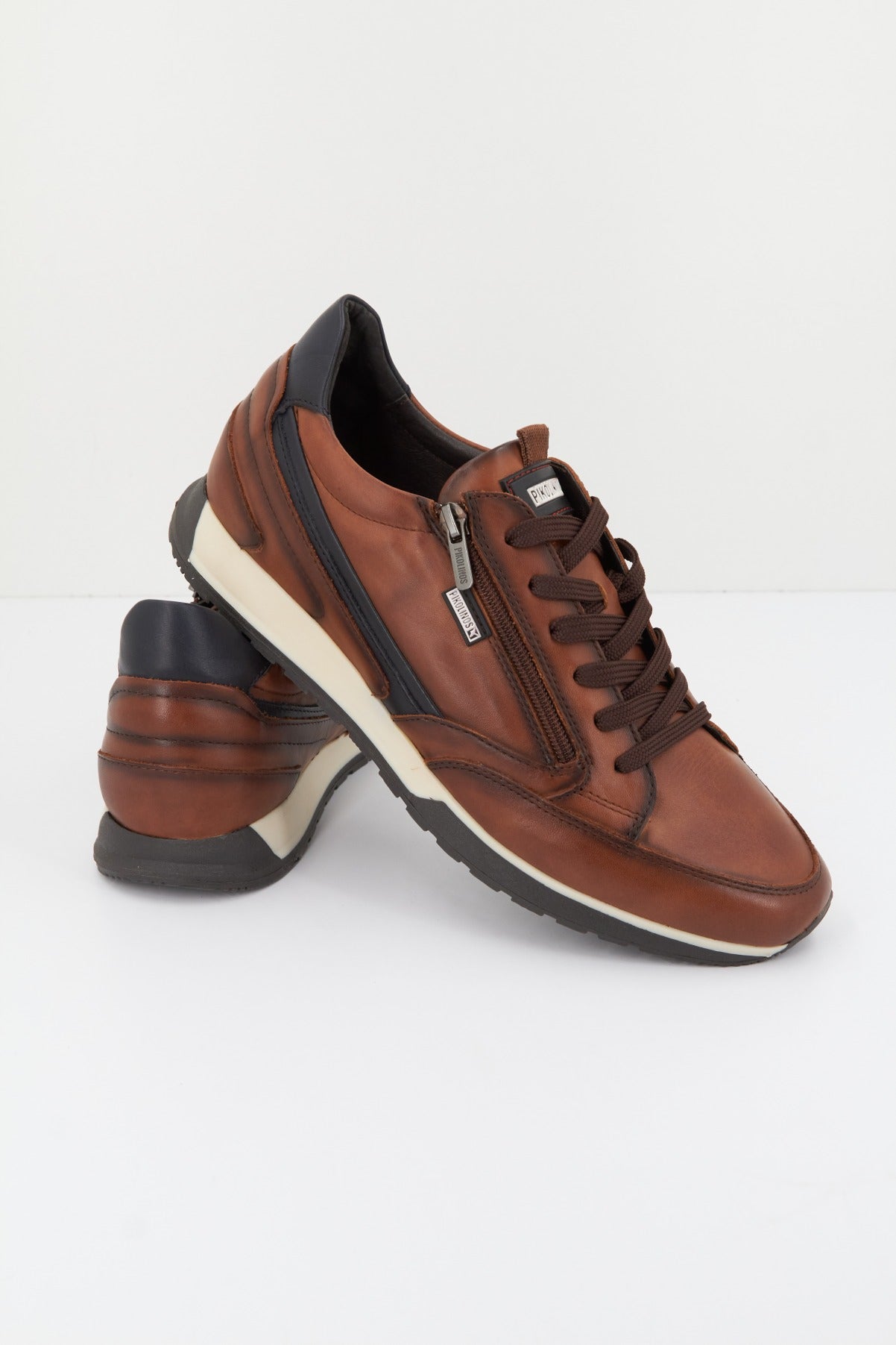 PIKOLINOS CAMBIL en color CUERO  (2)