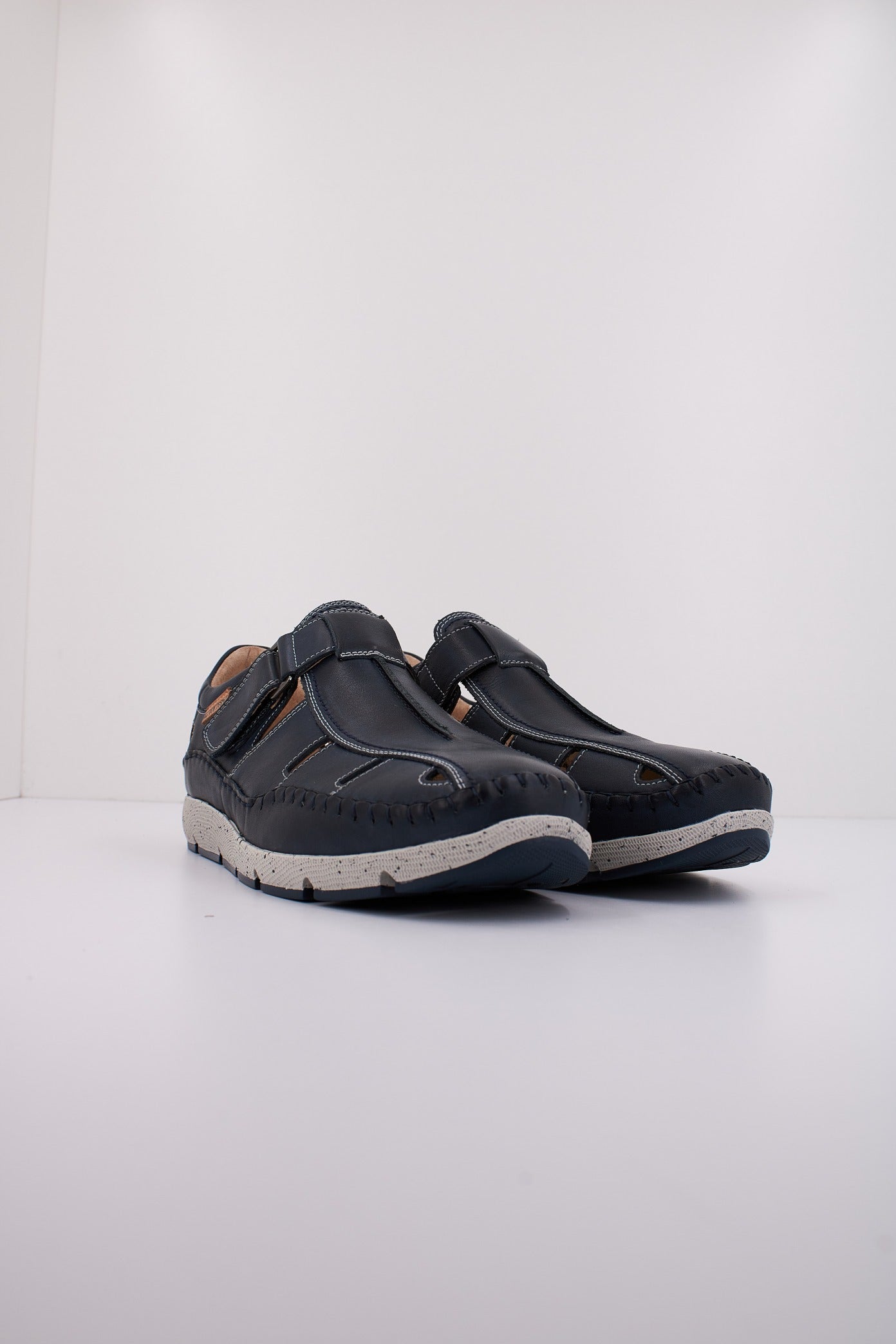 PIKOLINOS MU C en color BLUE  (2)