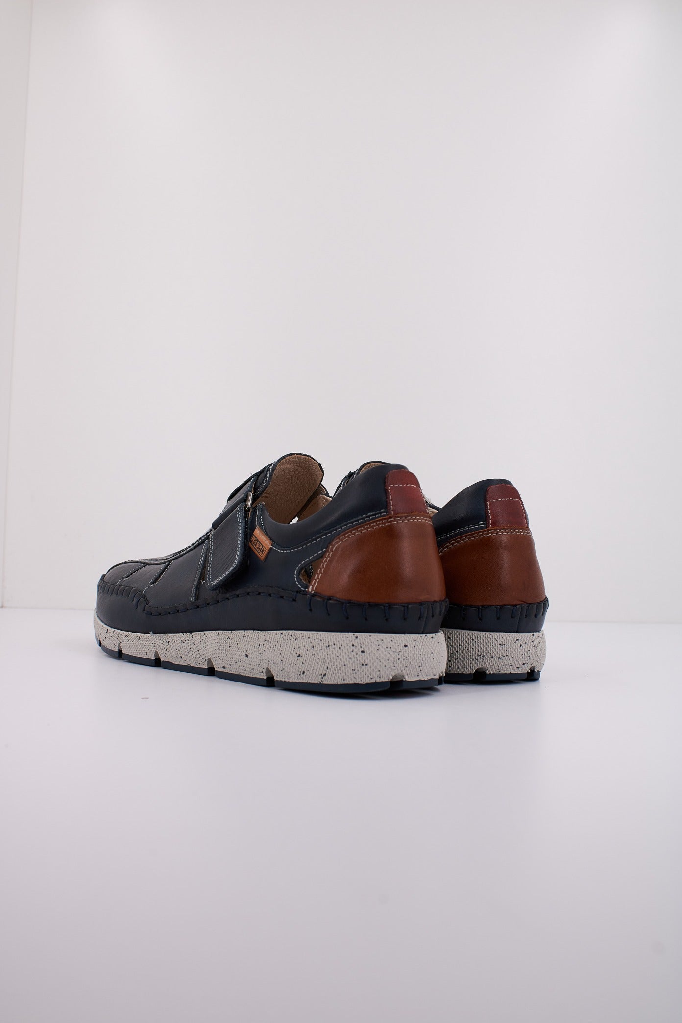 PIKOLINOS MU C en color BLUE  (3)