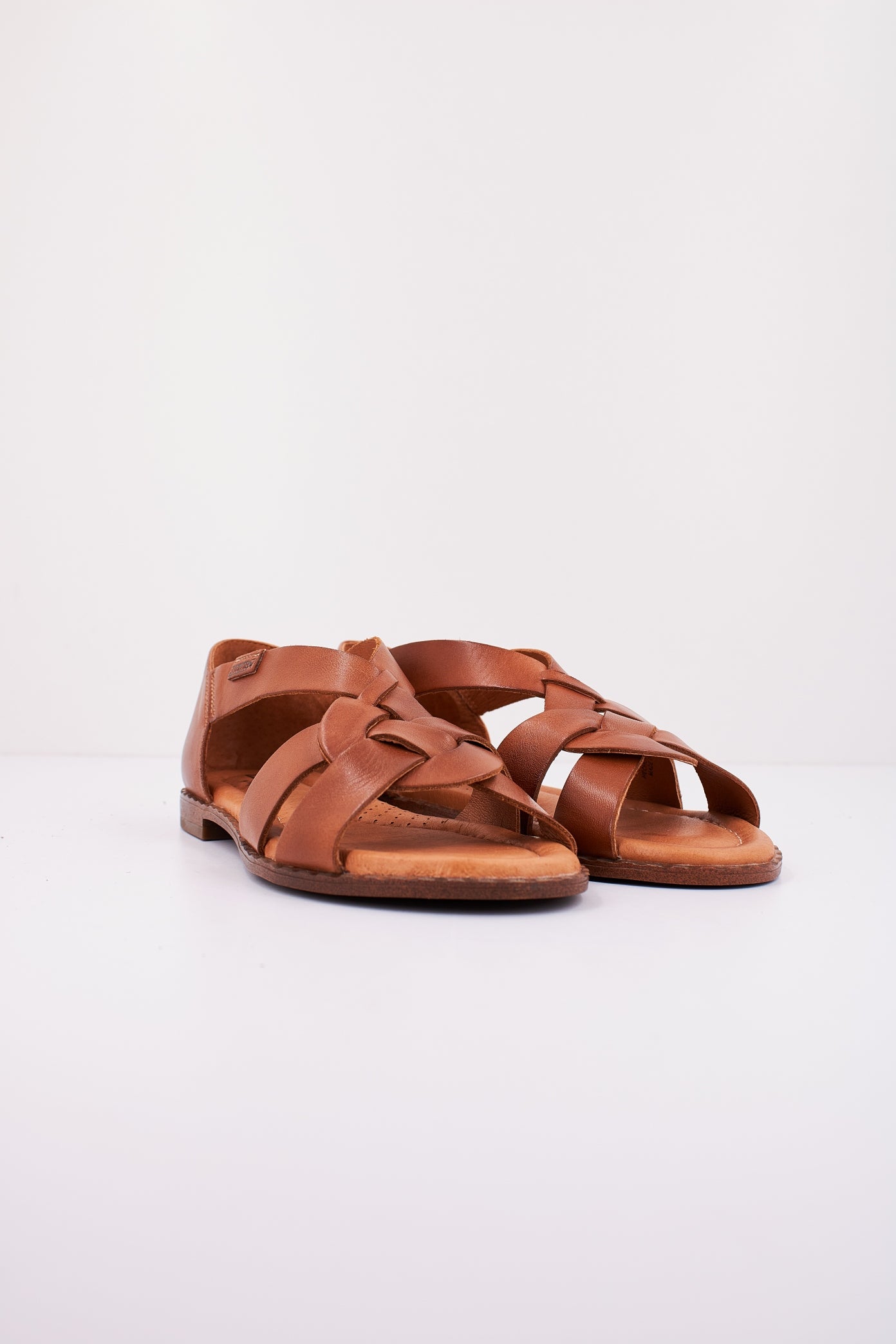 PIKOLINOS WX  en color BRANDY  (2)