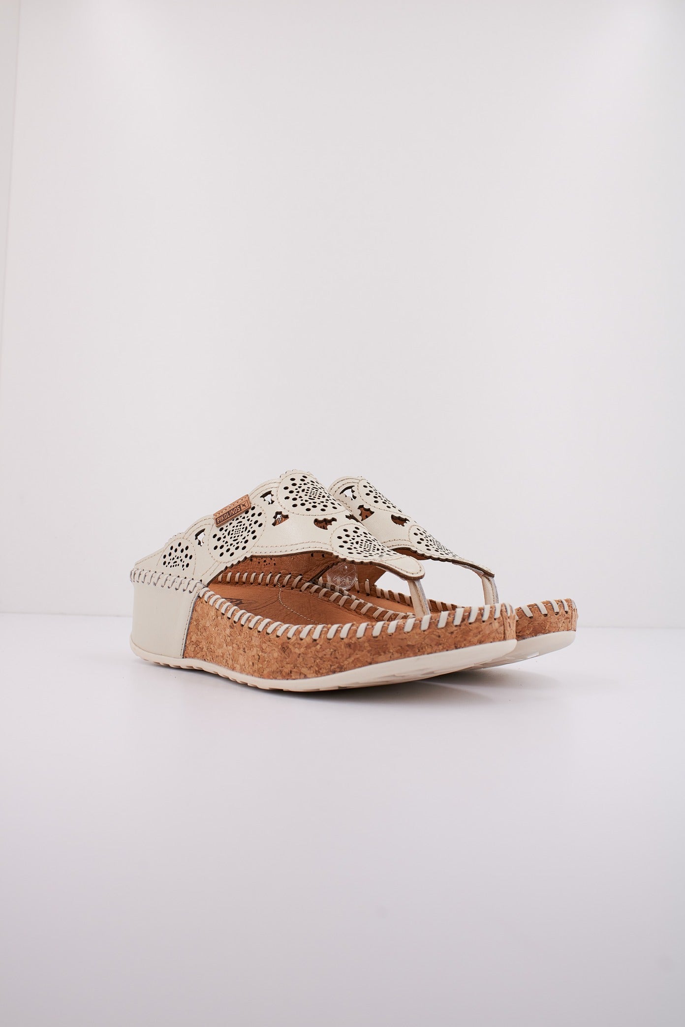 PIKOLINOS WC  en color NATA  (2)